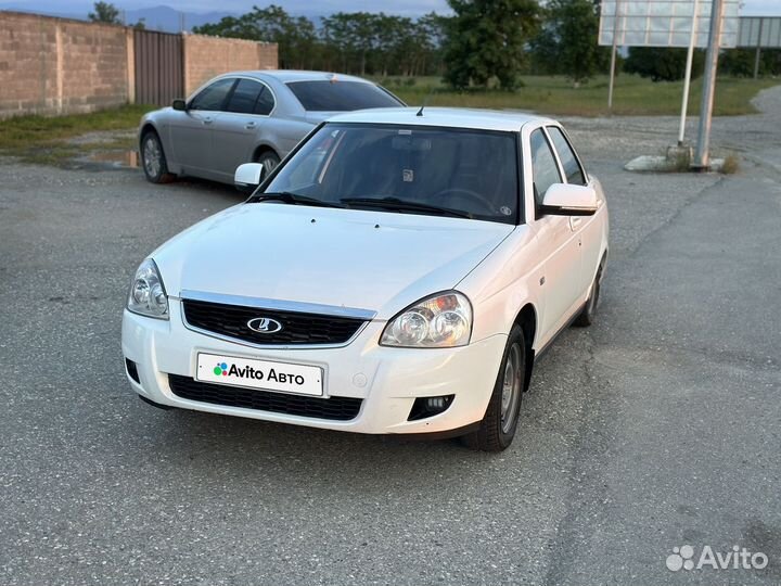 LADA Priora 1.6 МТ, 2016, 180 000 км
