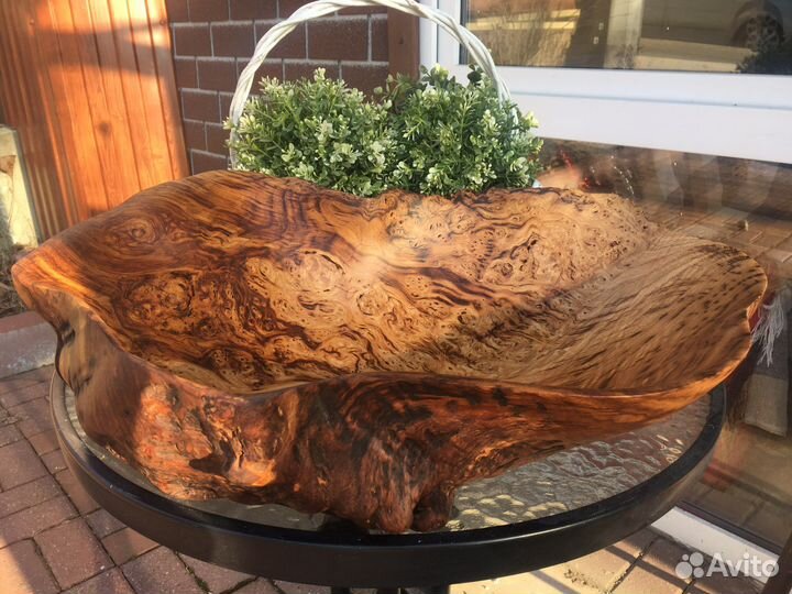 Блюдо из массива дерева