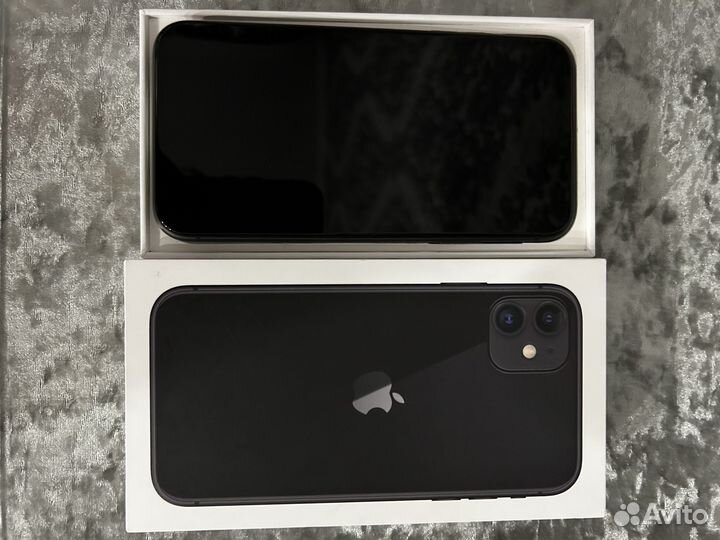 iPhone 11