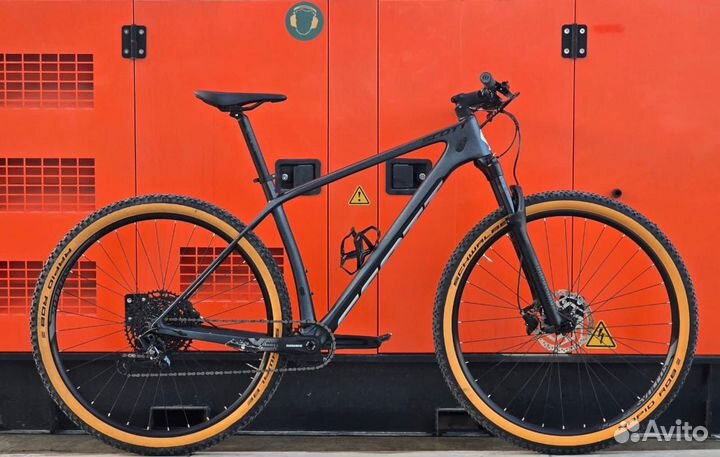 Велосипед carbon Scott Scale 940