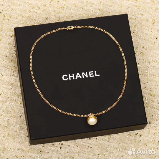 Колье Chanel