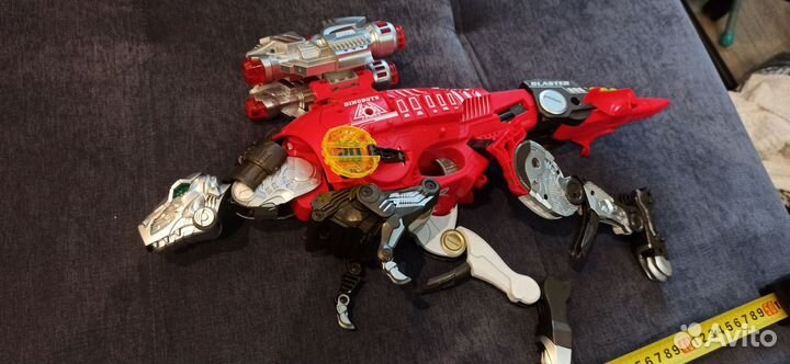 Динозавр трансформер