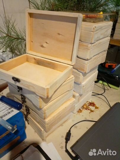 Шкатулка с надписью