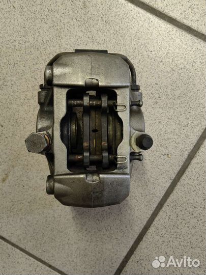 Суппорт тормозной brp ski-doo mxz renegade 800