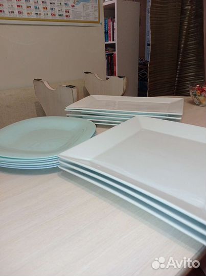 Тарелки и блюда сервировочные