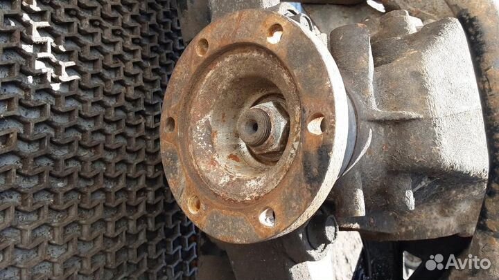 Мост задний Mitsubishi Montero/Pajero