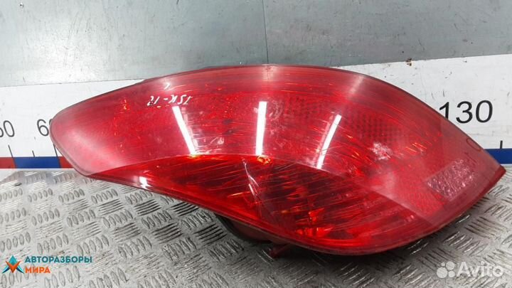 Фонарь задний левый Peugeot 308 T7 2010