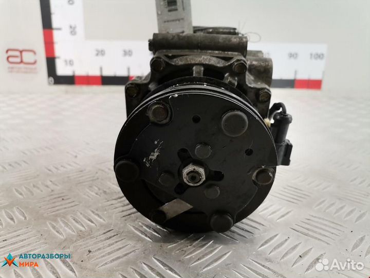 Компрессор кондиционера Ford Fusion 2003 1779107