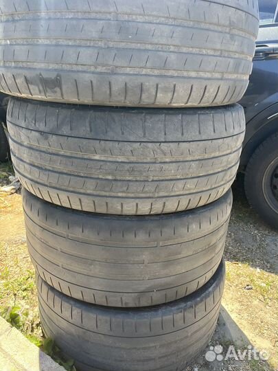 Kumho Ecsta PS91 245/40 R20 и 275/35 R20