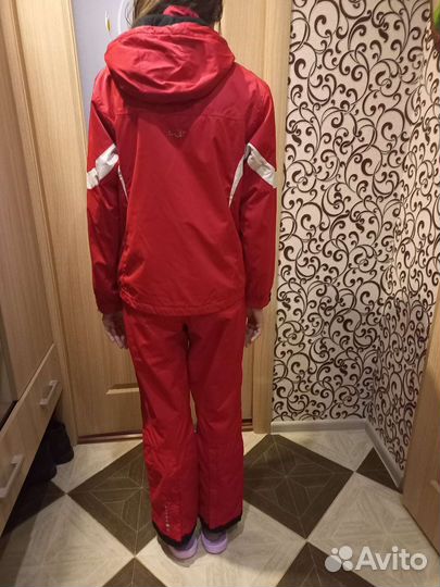 Спортивный костюм женский