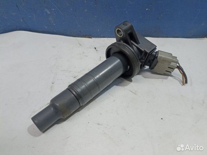 Катушка зажигания Toyota Corolla E120 E120 1.6 3ZZ