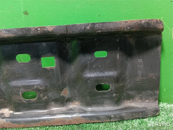 Усилитель бампера заднего Toyota Verso R2 2009