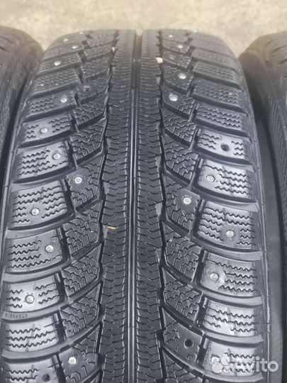 Gislaved Nord Frost 5 205/50 R17 93T