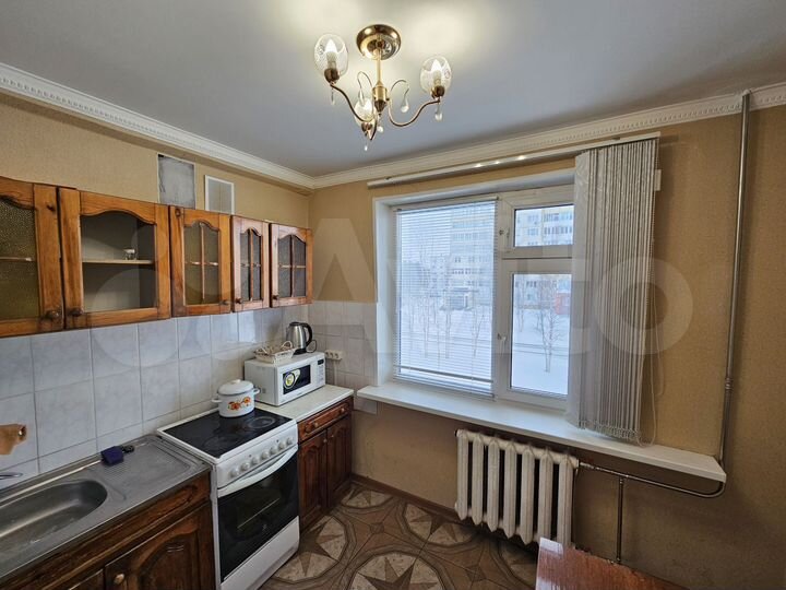 2-к. квартира, 49 м², 3/9 эт.