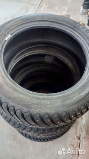Goodyear Ultragrip Ice Arctic 205/55 R16 94T