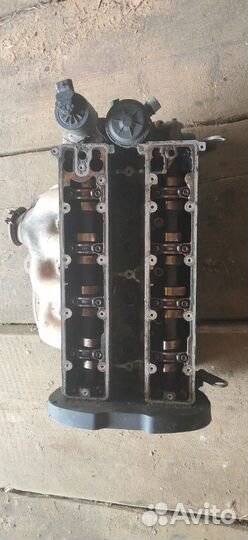 Запчасти с двигателя 2.0 16V EW10j4