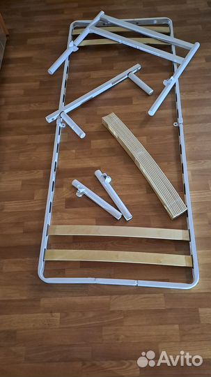 Кровать односпальная