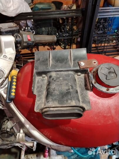 Патрубки воздушного фильтра