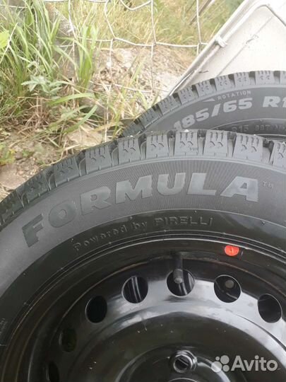 R15 Pirelli Formula Ice 185/65, PCD 4x100 DIA 54.1