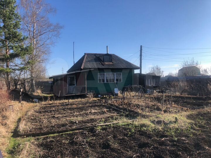 Дача 40 м² на участке 9 сот.