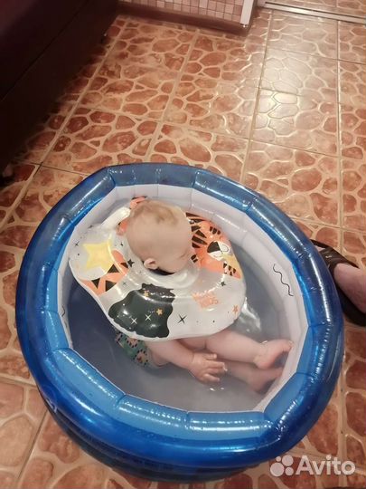 Детский надувной бассейн