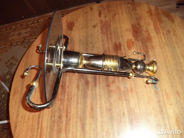 Светильник потолочный