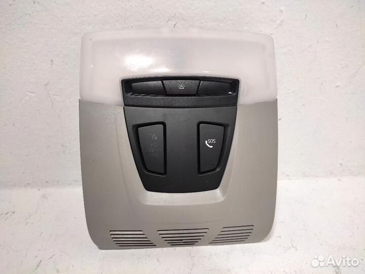 Функциональный центр в крыше BMW F20