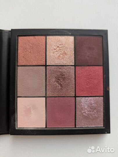 Косметика пакетом: тени, тушь, гель для бровей