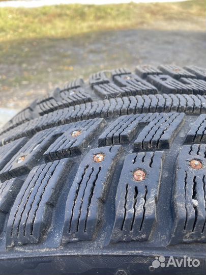 Kumho I'Zen KW22 225/40 R18