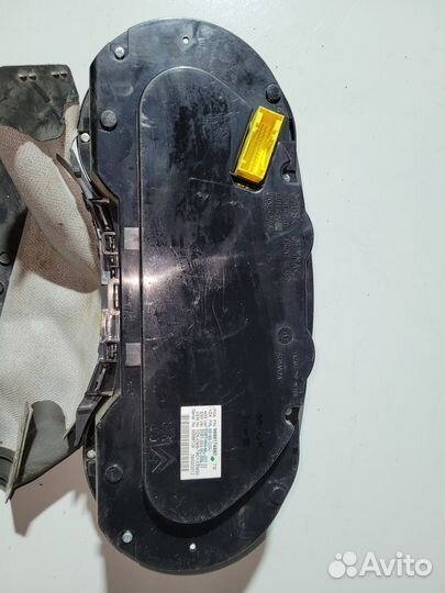 Панель приборов Peugeot 3008