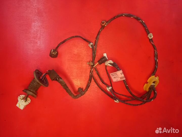 Проводка двери задней левой SsangYong Actyon 2,0