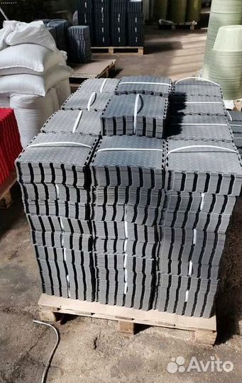 Модульная плитка пвх для магазина