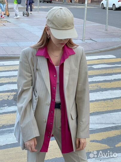 Рубашка малиновая