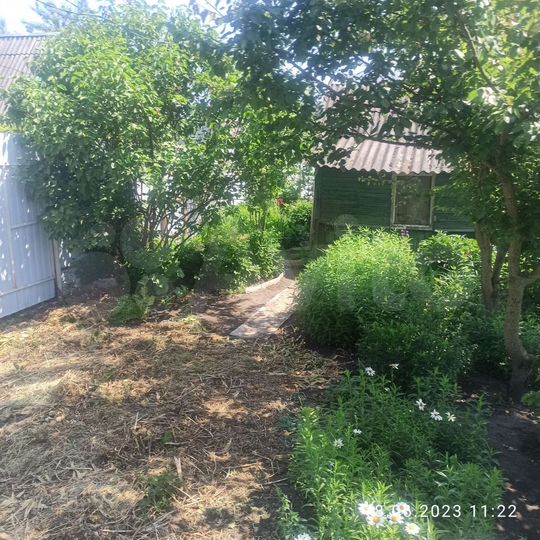 Дача 15 м² на участке 6 сот.