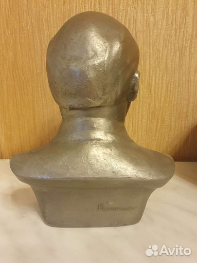Бюст ленина СССР