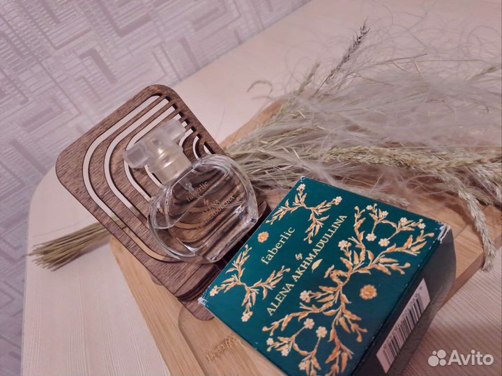 Парфюмерная вода Faberlic By Alena Akhmadullina