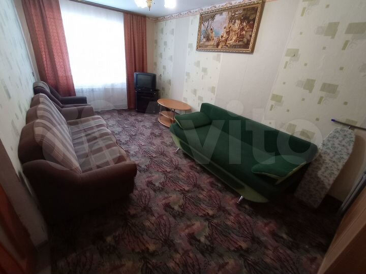 2-к. квартира, 44 м², 1/3 эт.
