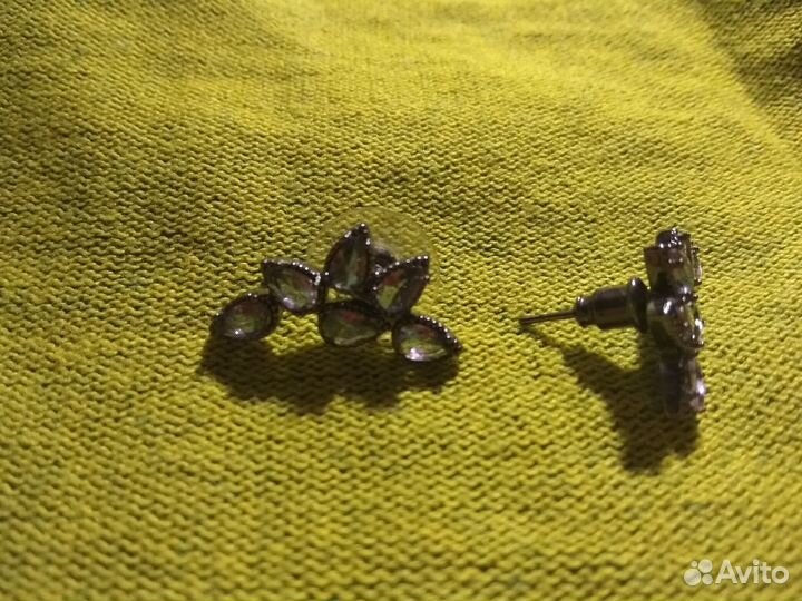 Серьги-пуссеты