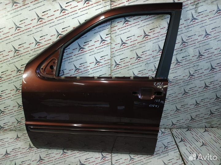 Дверь w163 Mercedes ML передняя левая рест