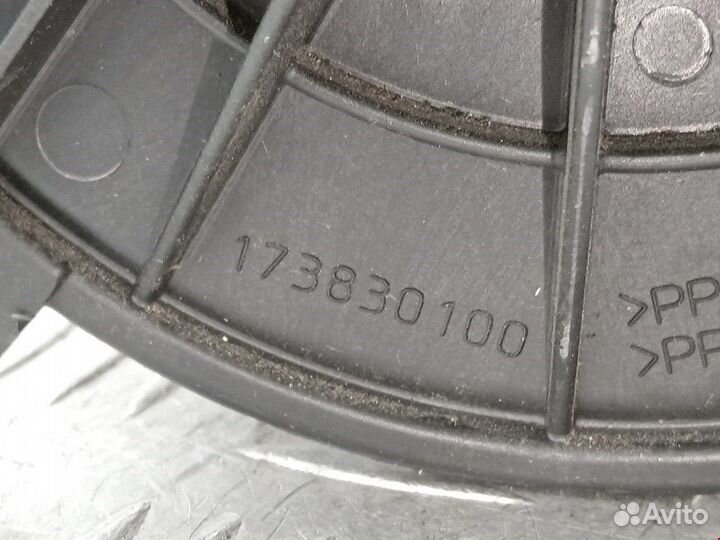 Моторчик печки для Renault Kangoo 2 (W/FW)