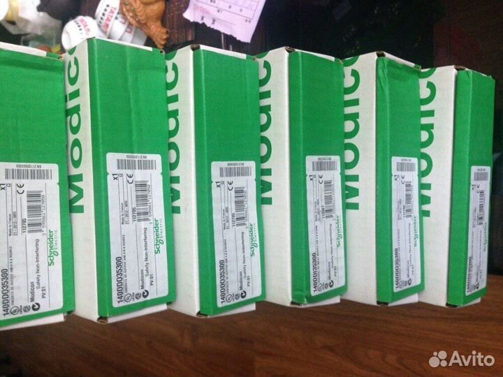 Schneider Electric поставки 140DDI35300