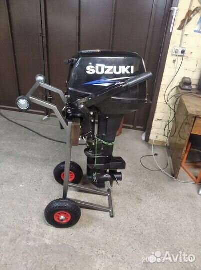 Тележка для лодочного мотора