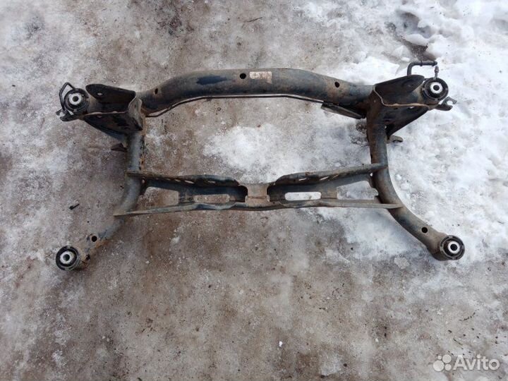 Подрамник задний Volkswagen Passat B6 CAX 2008