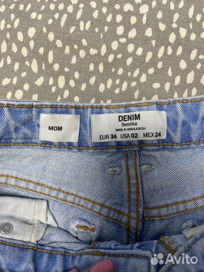 Джинсы bershka mom