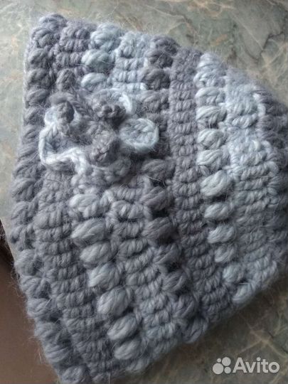 Шапка женская вязаная новая + пряжа