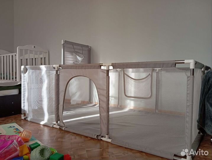 Большой детский манеж с баскетбольным кольцом