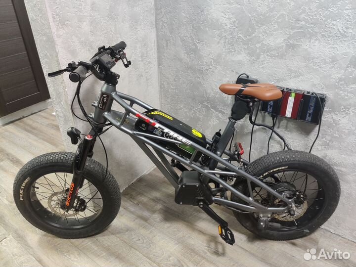 Электровелосипед фетбайк 20х4