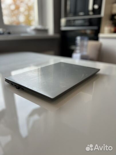 Ноутбук Lenovo