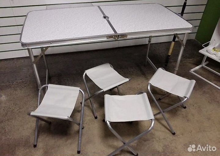 Набор складной стол со стульями для пикника