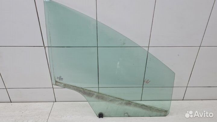 Стекло переднее правое Peugeot 3008 1 DV6C 2012